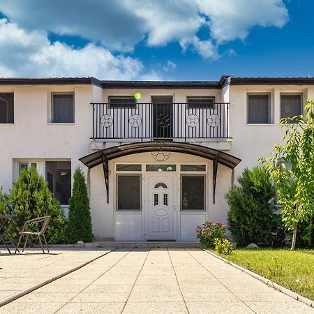 B&B Duo Caffe Baneasa Bukarest Exteriör bild